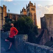 Sono un Dottorato in Scienze Motorie, settore sportivo